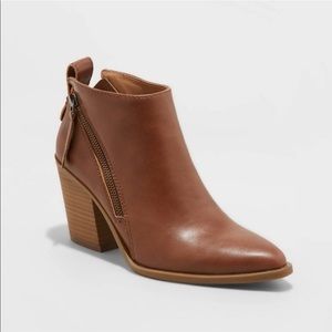 Double Zip Ankle Booties 7 Cognac